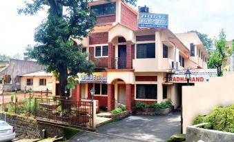 Radhanand Holiday Home