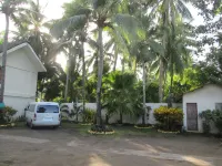 Agm Beachfront Resort & Resto - parking
