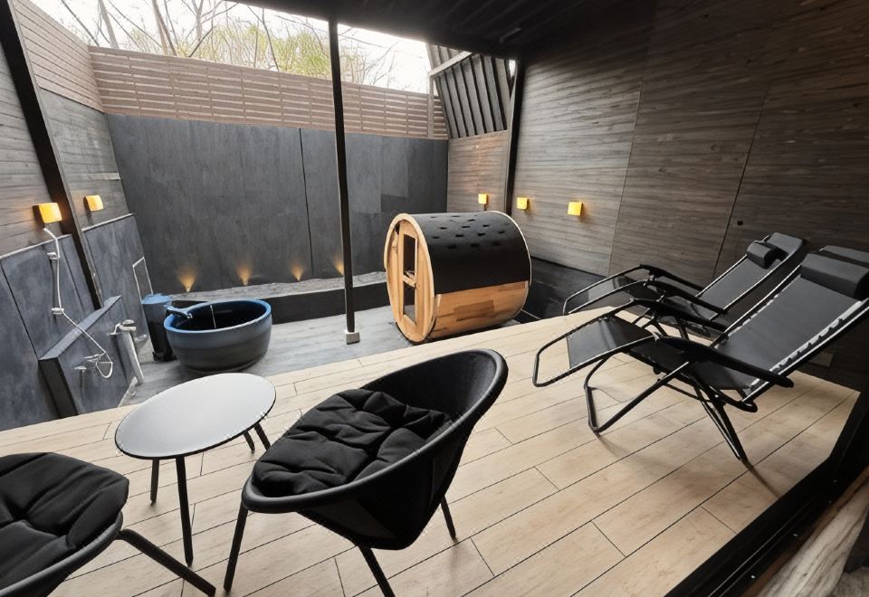 2. 라라 리조트 (..