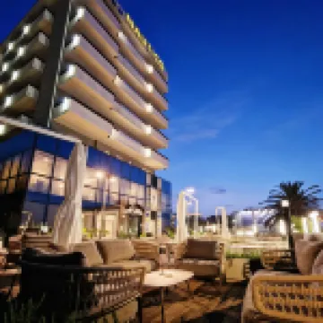 ホテル ナウティコ