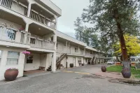 Beachside Motel