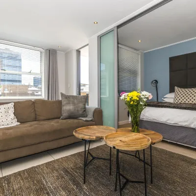 The Apex on Smuts Hotels near Zoo Lake