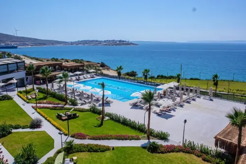 The Nowness Luxury Hotel & SPA (Adults Only + 16)