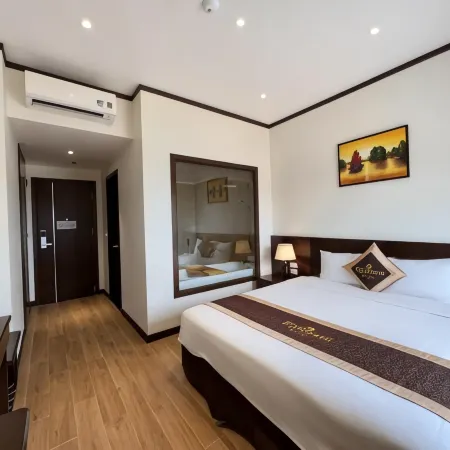 Elysinam Boutique Hotel Ha Long