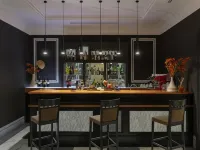Hotel Principe Torlonia Hotel berhampiran Stesen Metro Jonio