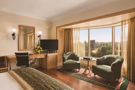 라마다 플라자 팜그로브