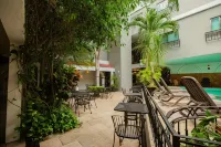 Hotel Nacional Merida - piscine