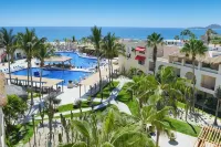Grand Decameron Los Cabos, A Trademark All Inclusive Resort - parcheggio