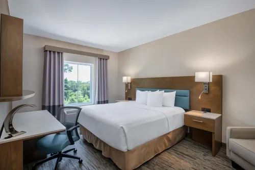 Tryp by Wyndham Tallahassee North I-10 Capital Circle