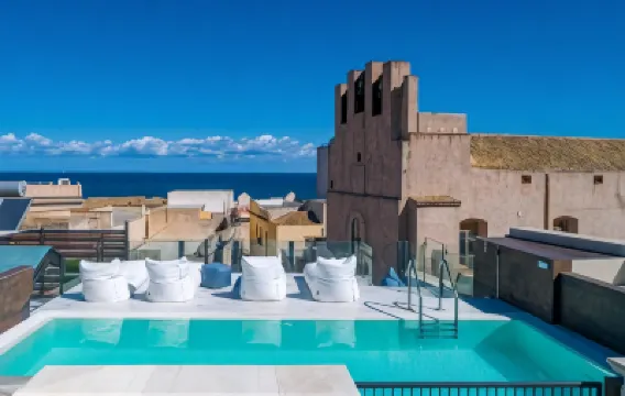 Azzoli Trapani - Apartments&Skypool - Adults Only Hotel a 