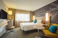 Hôtel Mercure Paris Sud les Ulis Courtaboeuf فنادق في Villejust