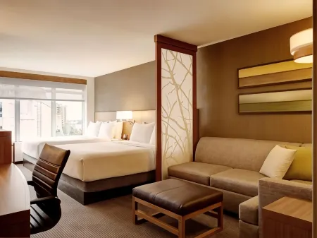 Hyatt Place Arlington Courthouse Plaza Отели рядом с достопримечательностью «Могила Неизвестного Солдата»