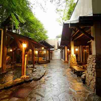 箱根花紋飯店 Hotel Exterior