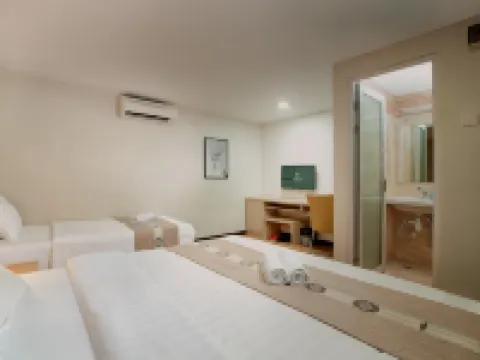 Sunstone Hotel Hotels in Jelutong