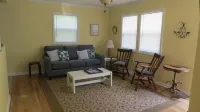 Downtown South Haven, close to everything,  family friendly, very clean