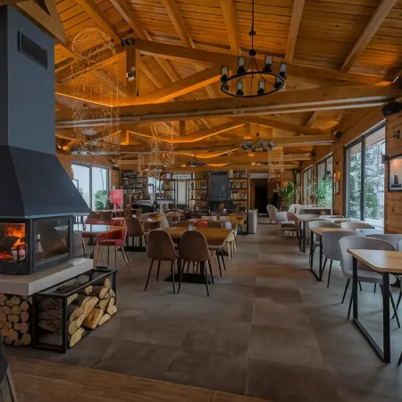 CORNELIA DELUXE RESIDENCE Отели в г. Разлог