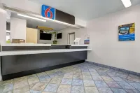 Motel 6 Red Bluff, CA Hotel di Red Bluff
