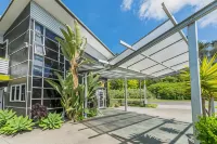 151 on London Motel & Conference Centre Các khách sạn ở 