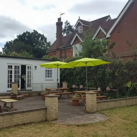 Gatwick Castle B&B