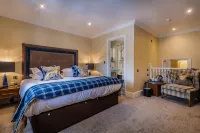 The Talbot Hotel, Oundle , Near Peterborough - bar