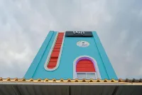 Sans Hotel Pippo Yogyakarta by RedDoorz Hotel dekat Gerbang Merah Putih