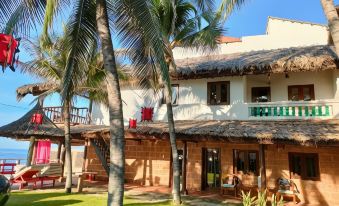 Full Moon Beach Resort
