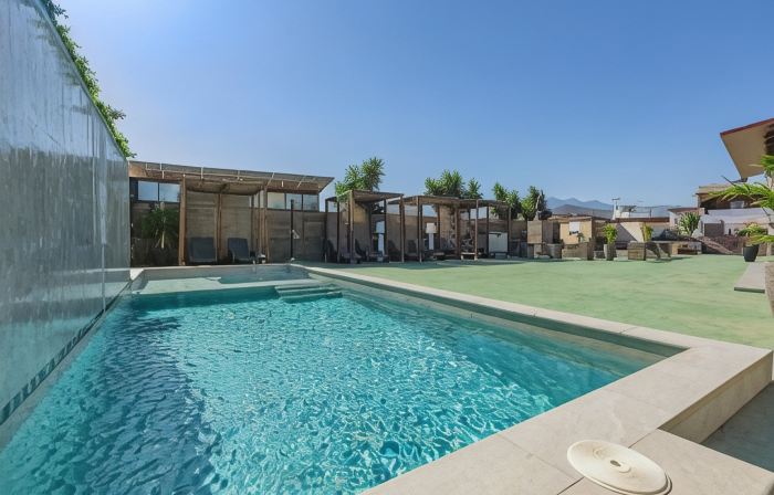 Valtisya Pool and Airport