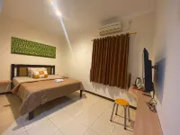 Batu Emas Inn Timika Hotels in Kwamki
