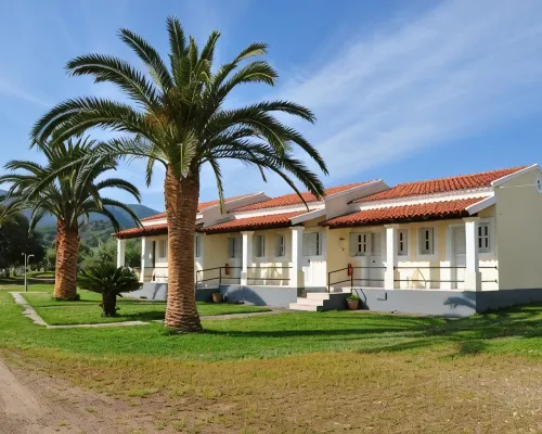 Liberty's Studios Hotels in Thinali