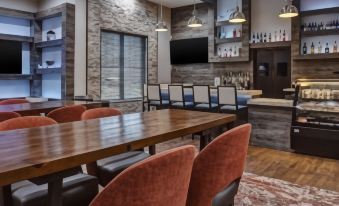 Hampton Inn & Suites by Hilton- Newark Airport Elizabeth