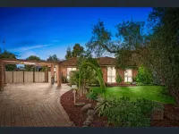 アップルハウスホッパーズクロッシング ウェロビー・オープン・レンジ動物園周辺のホテル