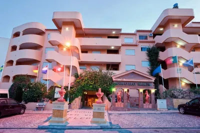 Choromar Apartments Hotels near Albufeira - Ferreiras Railway Station