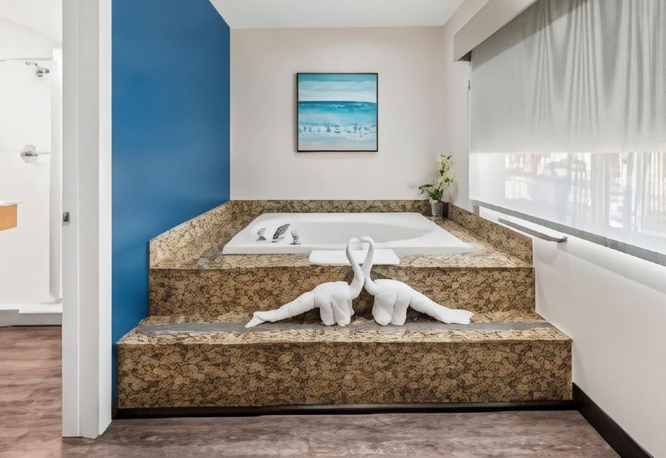 3. 슈어스테이 호텔..