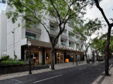 トゥリム サンタ マリア ホテル フンシャルのホテル