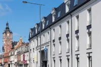 Best Western le Beffroi - parking