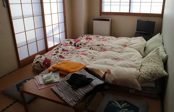 庫瑪庫麻皮納茲旅館