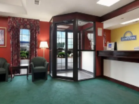 Days Inn by Wyndham Dillon Hotels in Dillon County