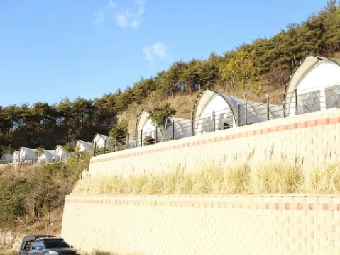 Gwangyang Lake Island Glamping