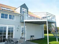 "Hertha" - 500m from the Sea