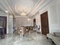 Villa Syariah Muvida Dengan Kolam Renang di Tengah Kota