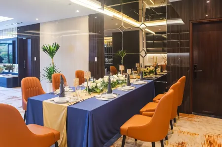 Sandals Aquila Hotel