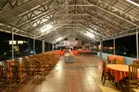 Amazing Beach Resort Palu Hotel a Ulujadi