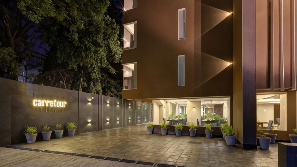 Hotel Carrefour