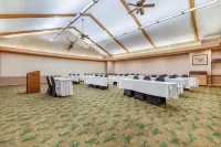 AmericInn by Wyndham Chamberlain Conference Center