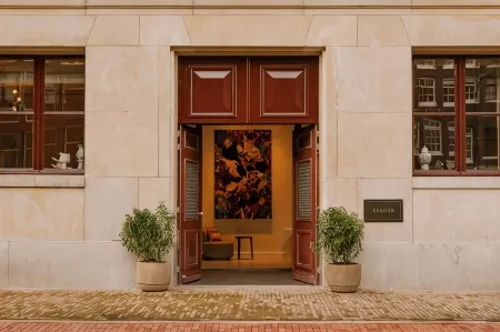 Rosewood Amsterdam Отели рядом с достопримечательностью «Мост Питон»