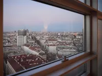 SO/ Vienna - Romantic