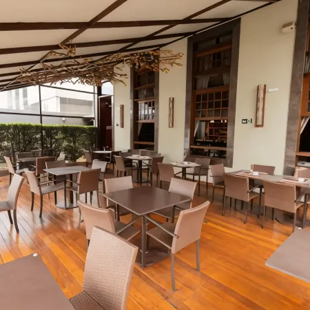 Hotel Vila Serrana