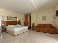 Gran Hotel Corona Sol Hotels in der Nähe von Colegio de Anaya (Palacio de Anaya)