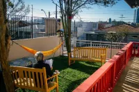 Bela Curitiba Hostel Hotels in 