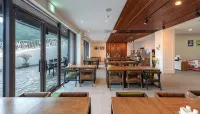 Friemily Poolvilla & Hotel